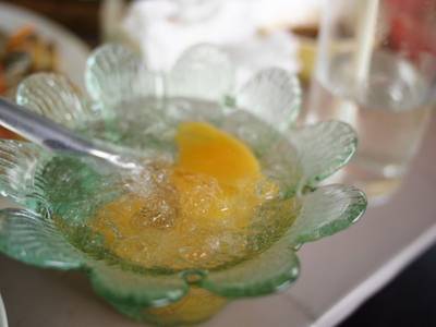 มะปรางลอยแก้ว ที่ ร้านอาหาร โคขุนโพนยางคำ ถนนราชพฤกษ์