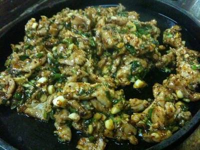 หมูกระทะร้อน ที่ ร้านอาหาร บ่อตกกุ้ง รัชดา ซอย 8 ฝั่งธน