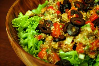 Morroccan Salad ที่ ร้านอาหาร Crepe & Co. Eight Thonglor