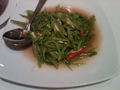 IMG00371-20100913-1904.jpg ที่ ร้านอาหาร พุทธรักษา เรสเทรอง