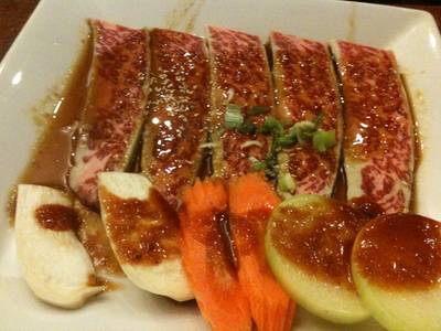 เนื้อสันนอกพิเศษ ที่ ร้านอาหาร โตไก ยาคินิคุ ธนิยะพลาซ่า
