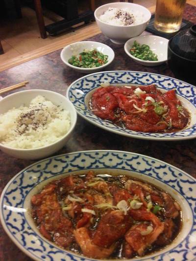 ทานกับข้าวโรยผงบ๊วยยย อาหร่อยยย ที่ ร้านอาหาร Rengaya
