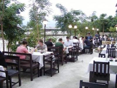 รูปจากเวป ที่ ร้านอาหาร คำดารา