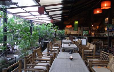 รูปจากเวป ที่ ร้านอาหาร สถานีใบไม้ รูปจากเวป ที่ ร้านอาหาร สถานีใบไม้