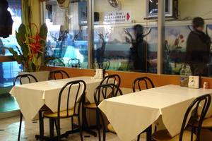 รูปจากเวป ที่ ร้านอาหาร กวางสวัสดี