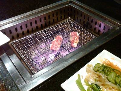 เตาย่าง ที่ ร้านอาหาร Elite Grill Bar ราชพฤกษ์