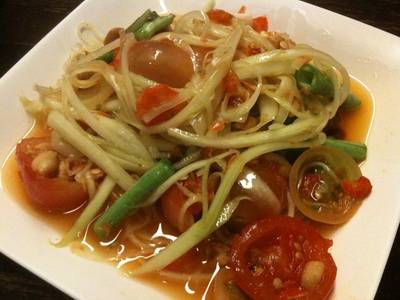 ส้มตำไทย ที่ ร้านอาหาร ส้มตำนัว สยามสแควร์ซอย 5