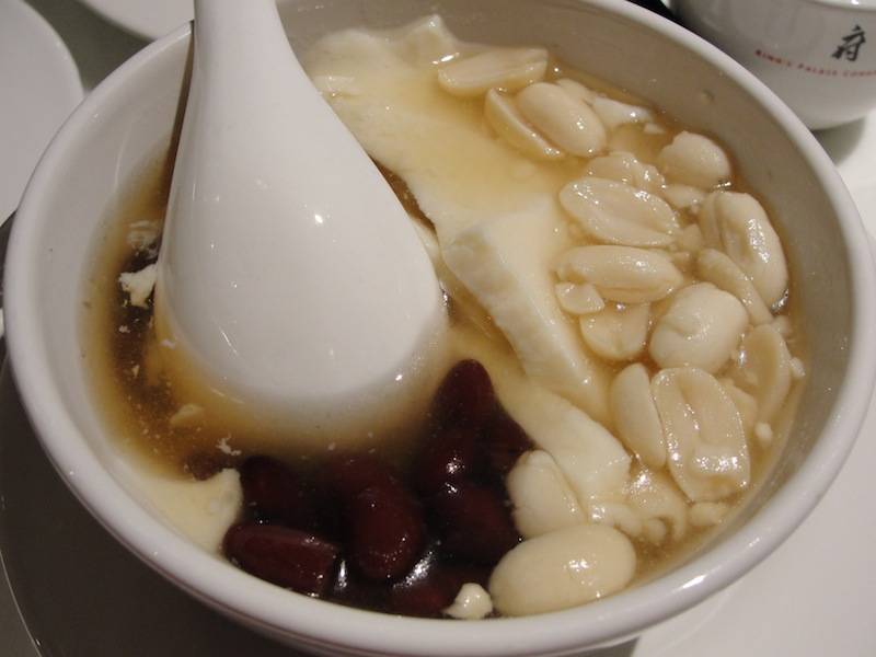 เต้าฮวย ไม่แนะนำ ที่ ร้านอาหาร King's Palace Congee and Noodle Bar
