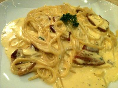 สปาเกตตี้คาร์โบนาร่า ที่ ร้านอาหาร Coffee Beans by Dao สยามพารากอน