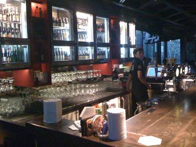 บรรยากาศในร้าน ที่ ร้านอาหาร HOBS Bar & Restaurant  Aree Garden