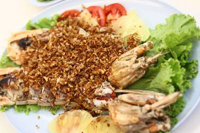 กั้งตัวเท่าปลา ที่ ร้านอาหาร ศรทองโภชนา พระราม 4