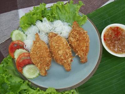 รูปจากเวป ที่ ร้านอาหาร ปัญญ์ชลี อาหารเวียดนาม