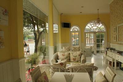 ซีเครท การ์เด้น สาทร ที่ ร้านอาหาร Secret Garden สาทร