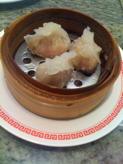 ฝั่นโก๋ว ที่ ร้านอาหาร Hongmin ฮองมิน เซ็นทรัลปิ่นเกล้า
