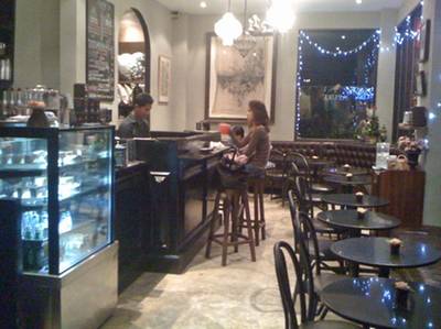 บรรยากาศร้าน ที่ ร้านอาหาร Azure Palio