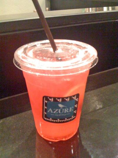 สตอเบอรี่อิตาเลี่ยนโซดา ที่ ร้านอาหาร Azure Palio