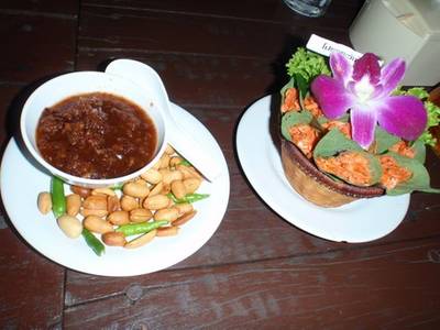 ร้านอาหาร กินลมชมสะพาน