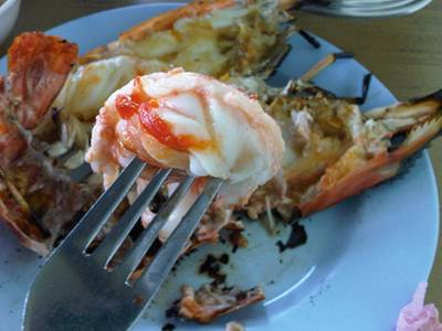 ร้านอาหาร กุ้งเผา วัดเชิงเลน