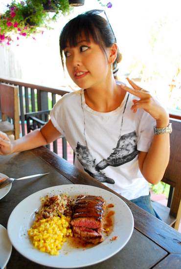 เล็กซ์ เสต็ก ที่ ร้านอาหาร Rex's Steak ปากช่อง