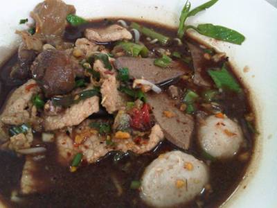 ร้านอาหาร ก๋วยเตี๋ยวเรือเจ๊ต้อย