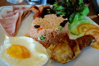 ร้านอาหาร Black Canyon