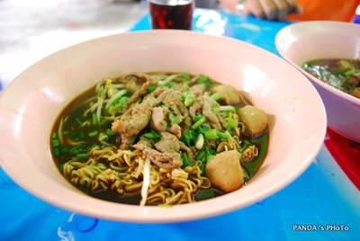 ร้านอาหาร ก๋วยเตี๋ยวลุงหนั่น