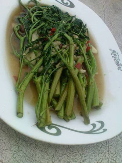 อุ่นไอดิน ที่ ร้านอาหาร Aun I Din