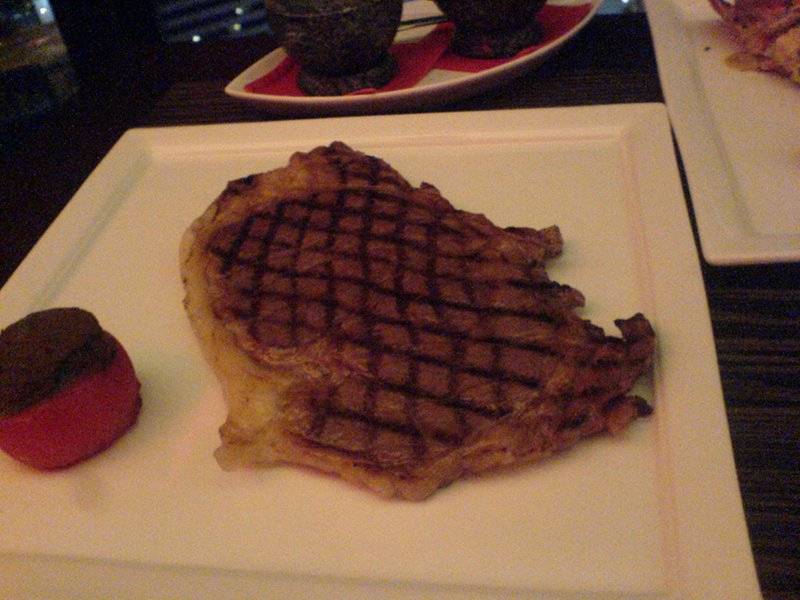 Matsusaka Steak ที่ ร้านอาหาร Rib Room & Bar (RR & B)