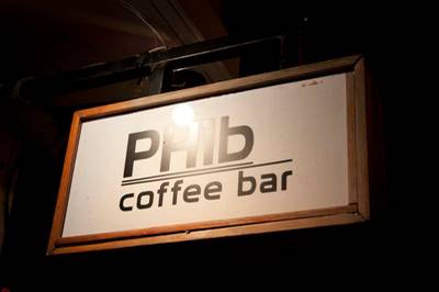 ร้านอาหาร PH1B Coffee Bar