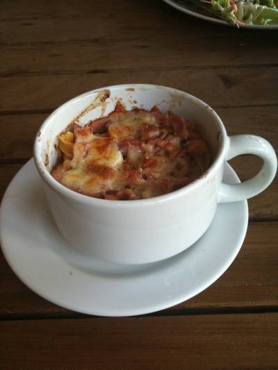 มักกะโรนีอบแฮม เบค่อน  ที่ ร้านอาหาร ร้านสเต็ก แอนนา tree square
