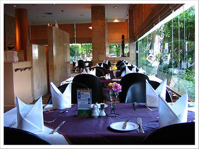 รูปจากเวป ที่ ร้านอาหาร ยูงทองคอฟฟี่ช็อป
