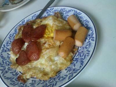 ชุดอาหาร ที่ ร้านอาหาร ออน ล๊อก หยุ่น