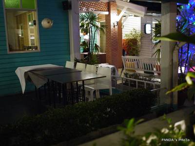 ร้านอาหาร ทูซิท หลังสวน
