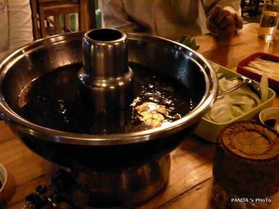 ร้านอาหาร แจ่วฮ้อน (ท่าขอนยาง)