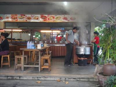 ร้านอาหาร แม่เสียน ข้าวแกงสุ1000