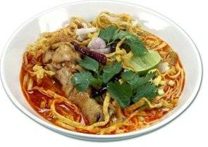 ข้าวซอยไก่ สั่งเส้นตรงจากเชียงใหม่ ที่ลูกค้าชาวเหนือมาทานบ่อยๆ ที่ ร้านอาหาร i zone food and furniture (ลุงจอมใจดี)