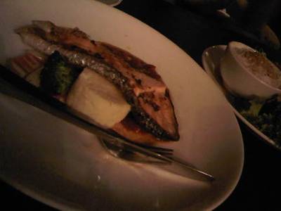 บุรีธารา ที่ ร้านอาหาร Buri Tara Wine Bar & Restaurant