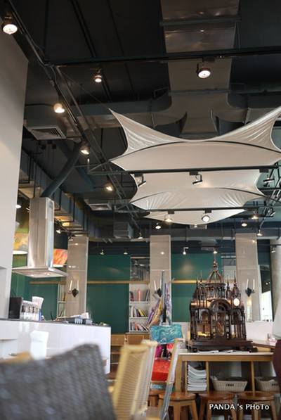 ร้านอาหาร Yum & Tum K-Village