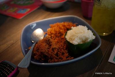 ร้านอาหาร Yum & Tum K-Village