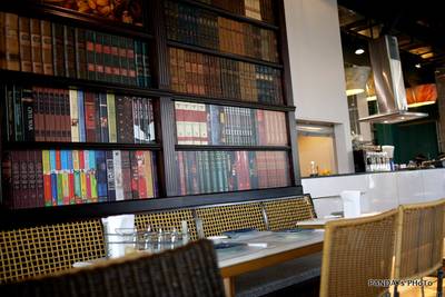 ร้านอาหาร Yum & Tum K-Village