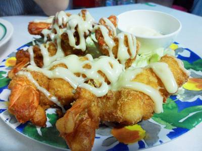กุ้งทอดครีมสลัด จานนี้โอเคค่ะ ที่ ร้านอาหาร ต๋อย & คิด ซีฟู้ด