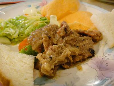 สเต็กเนื้อ ที่ ร้านอาหาร สอาดโภชนา