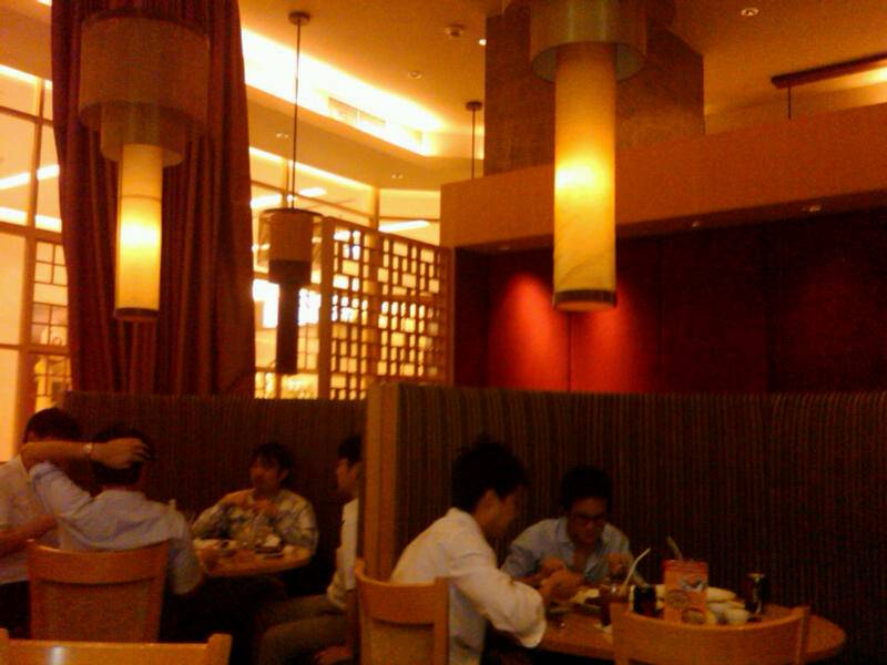 atmosphere ที่ ร้านอาหาร Tony Roma's Siam Paragon