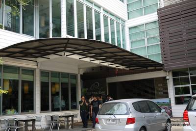 ร้านอาหาร กาต๊าก (พญาไท)