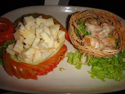 ร้านอาหาร Crescent