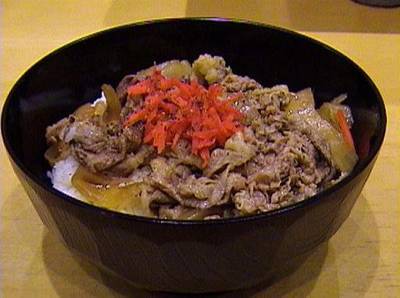 ข้าวหน้าเนื้อกิวด้งรสชาติเข้มข้น ที่ ร้านอาหาร Gyudon Express