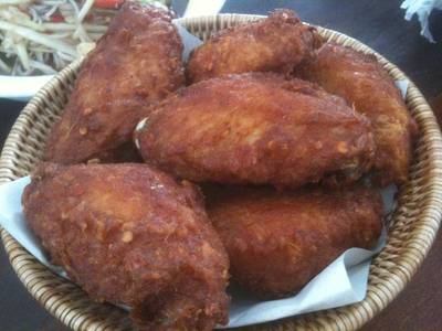 ปีกไก่ทอด ที่ ร้านอาหาร ตำมั่ว ลาดพร้าว 101