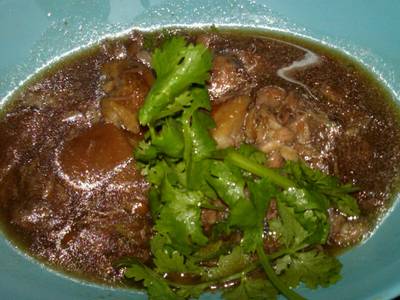 ขาหมู ที่ ร้านอาหาร ขาหมู เจริญแสงสีลม