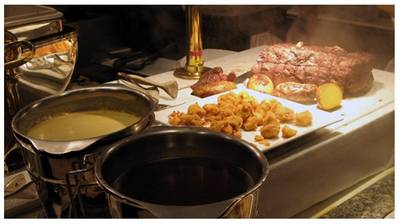 จตุจักร คาเฟ่ ที่ ร้านอาหาร Chatuchak Cafe Centara Grand @ Central Plaza Ladprao