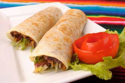 The burritos are superb ที่ ร้านอาหาร Tacos & Salsa